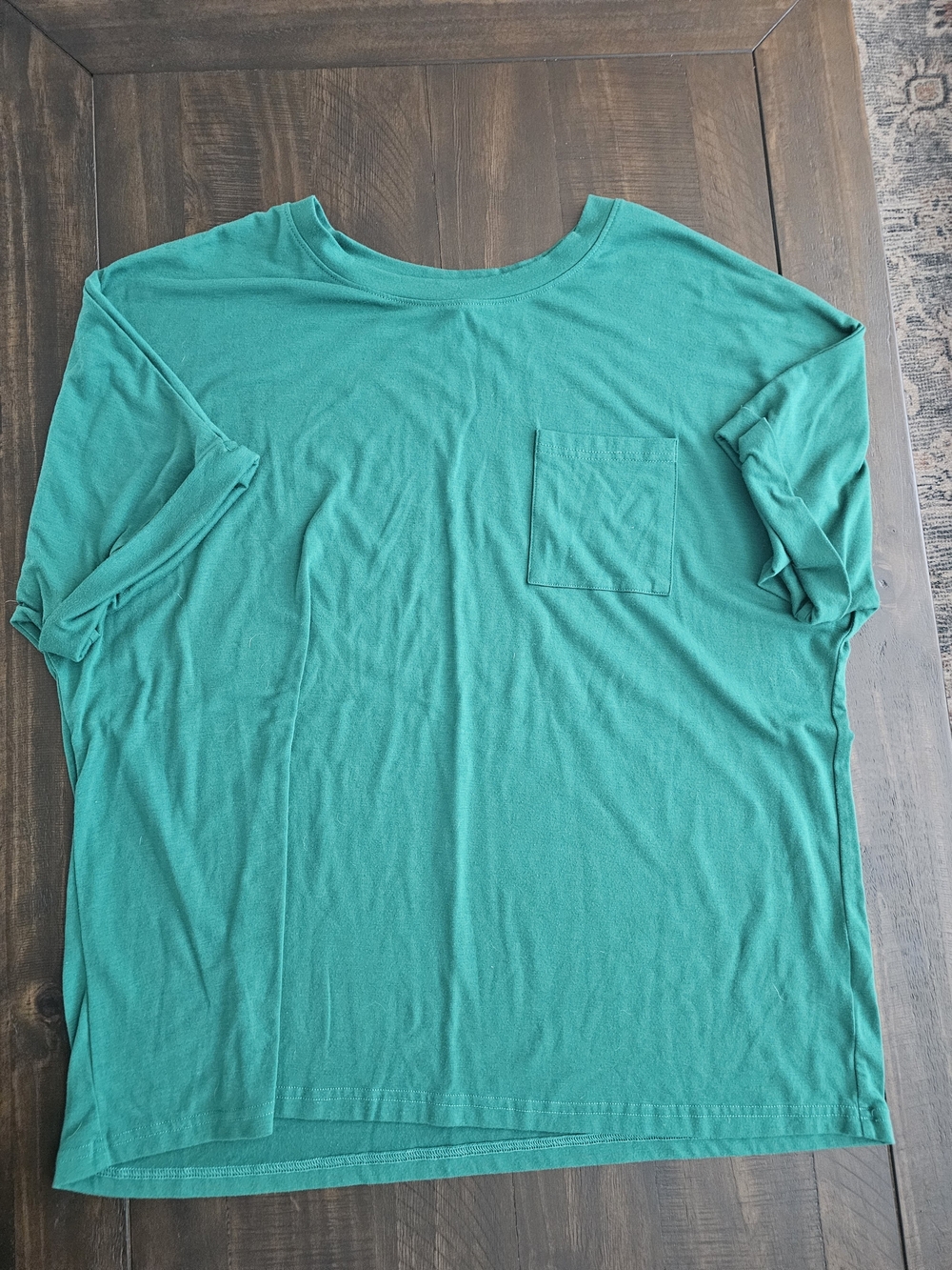 SHEIN Teal Short Sleeve Pocket Tee